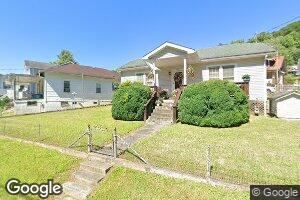 33 Thomas St, Gauley Bridge, WV 25085