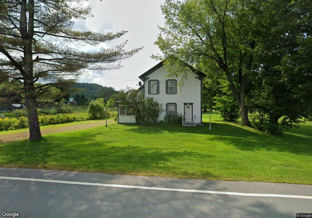 690 Main St unit 690 Main st Apt 1, Albany, VT 05820 - photo 1