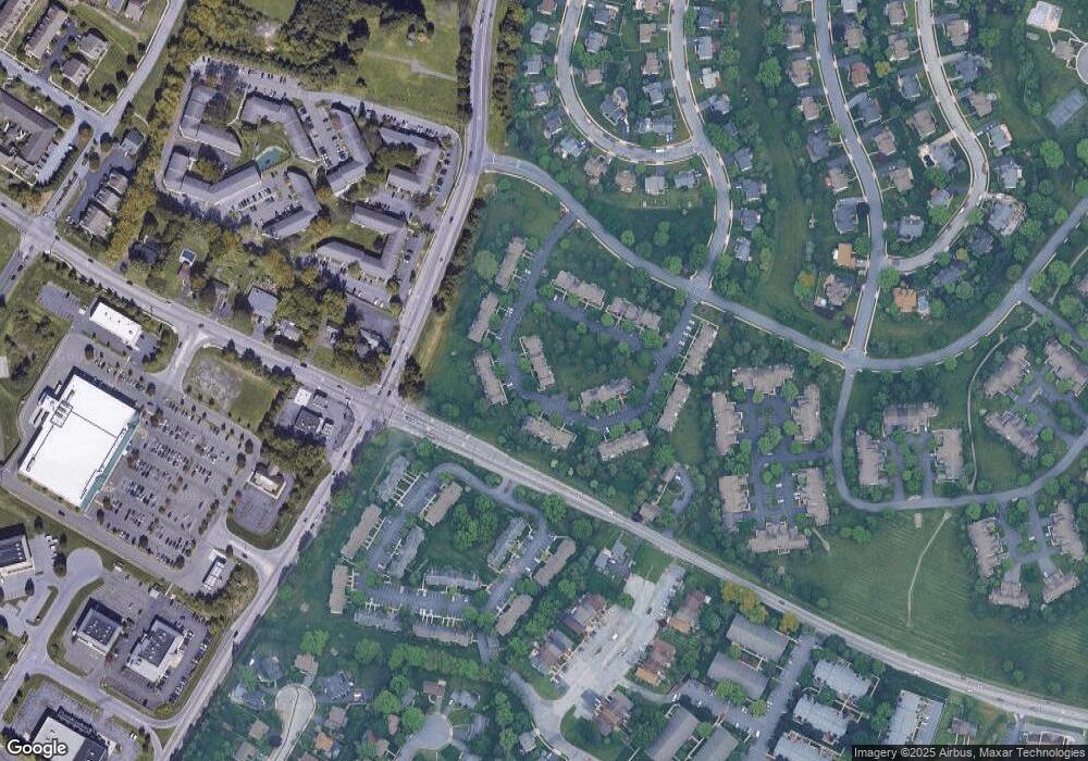 137 Laurel Ct unit 137B, Reading, PA 19610 - photo 1