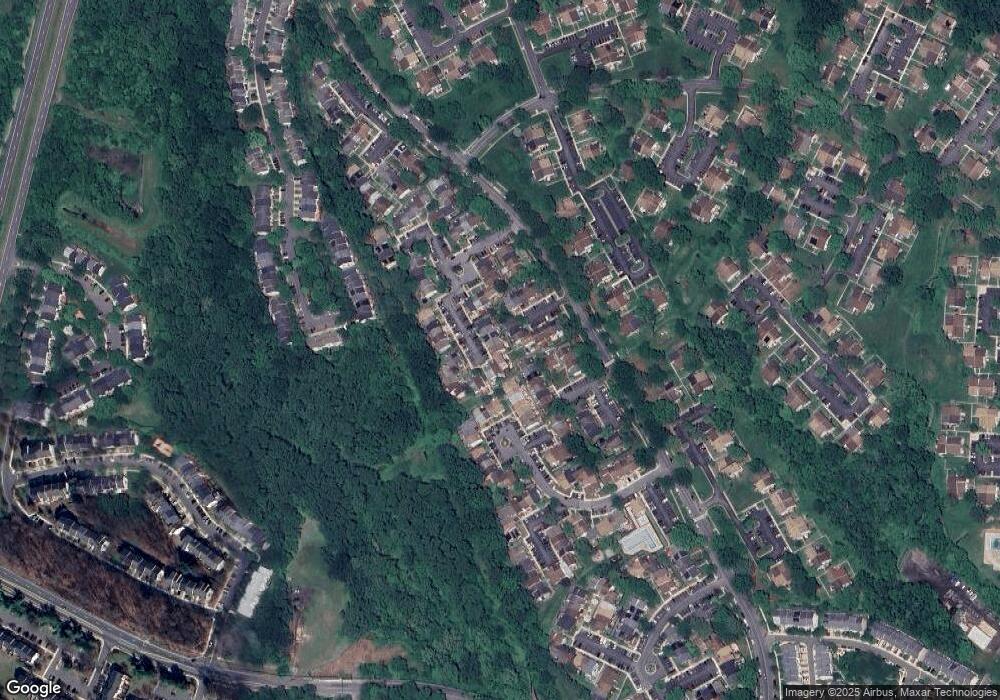 18539 Eagles Roost Dr, Germantown, MD 20874 - photo 1