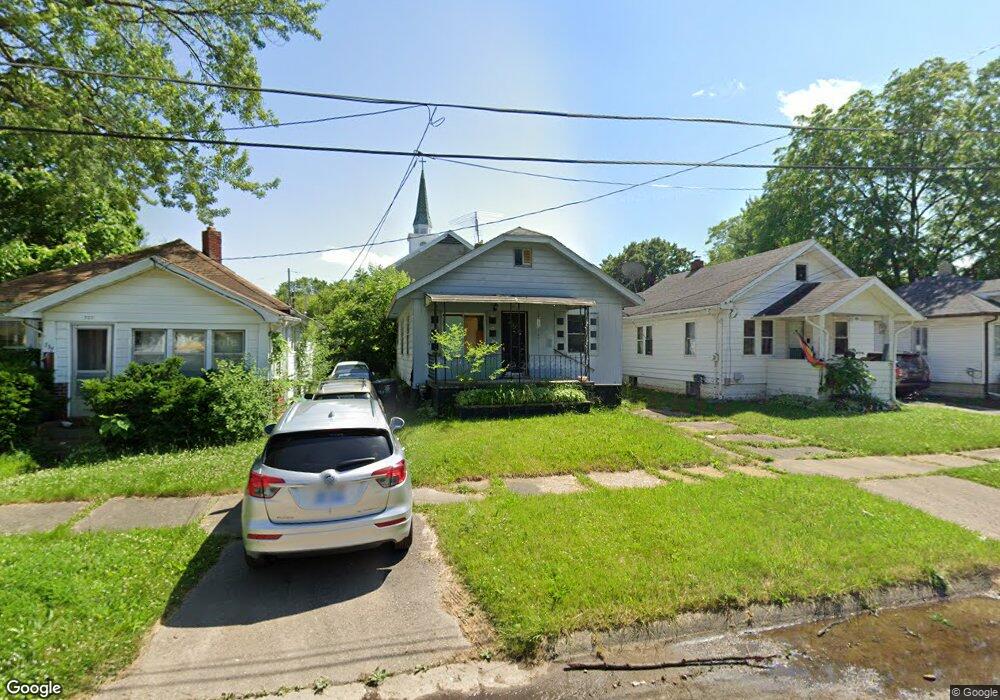 741 Freeman Ave, Flint, MI 48507 - photo 1