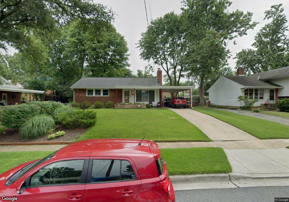 8505 Oliver St, New Carrollton, MD 20784 - photo 1