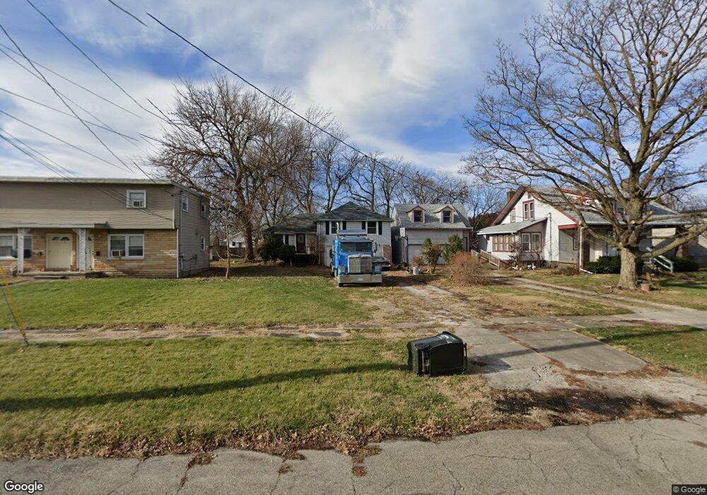 803 N 22nd St, Mattoon, IL 61938 - photo 1