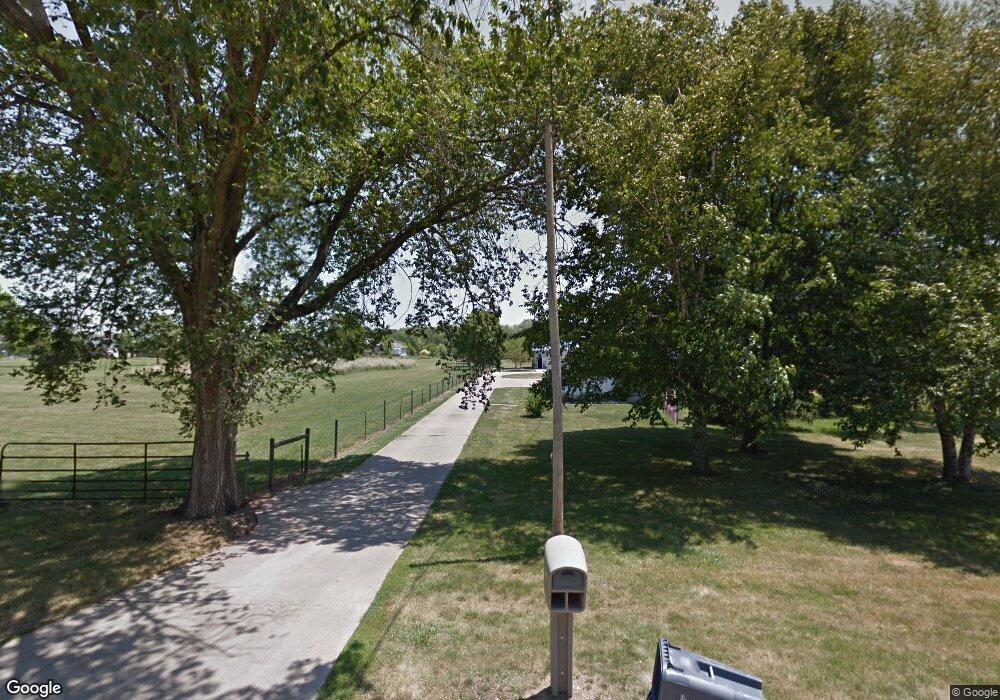 3703 21st St SW, Cedar Rapids, IA 52404 - photo 1