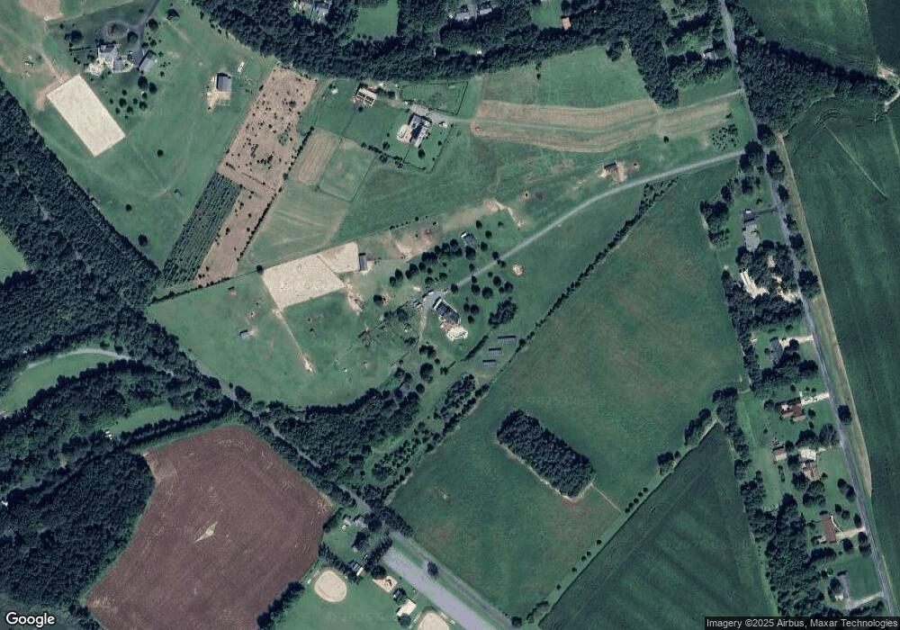 235 Pear Tree Point Rd, Chestertown, MD 21620 - photo 1