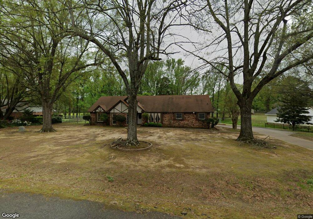 7105 N Richland Dr, Texarkana, TX 75503 - photo 1