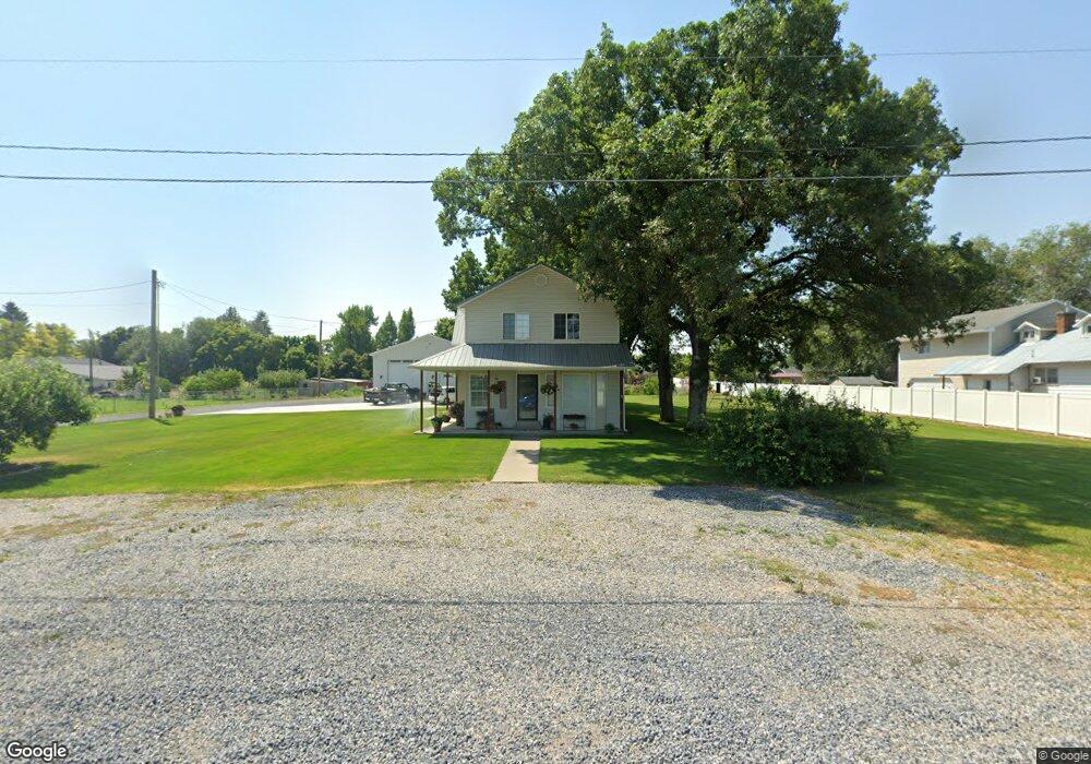 152 E 200 S, Hyrum, UT 84319 - photo 1