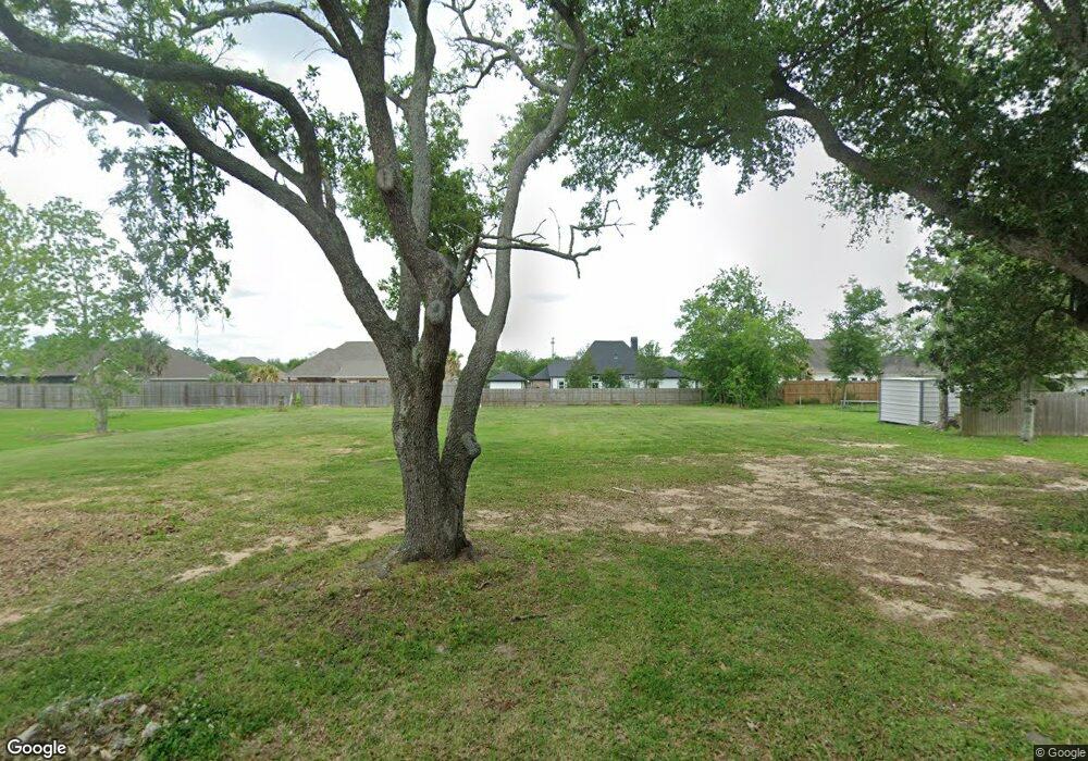 4931 A Country Club Ct unit 29,30, Lake Charles, LA 70605 - photo 1