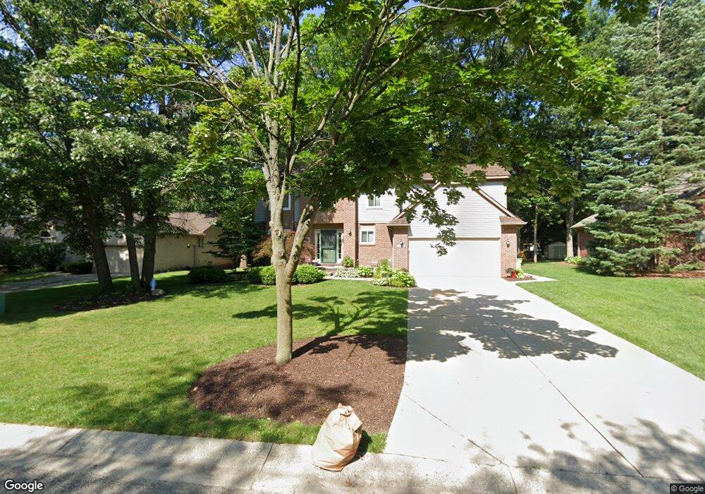 1616 Huntwood Park Ct, West Bloomfield, MI 48324 - photo 1