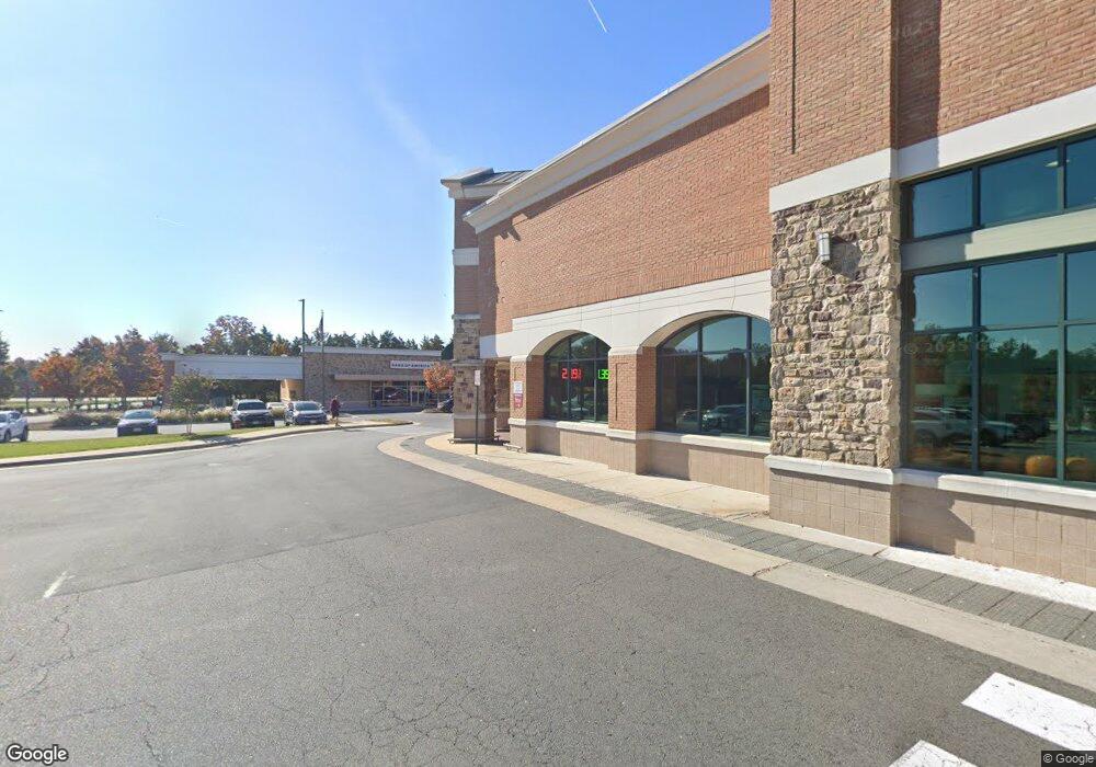 43300 Southern Walk Plaza, Broadlands, VA 20148 - photo 1