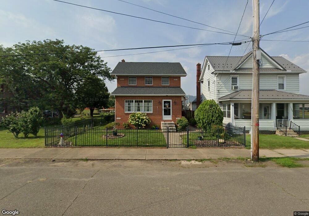 1105 2nd Ave, Berwick, PA 18603 - photo 1