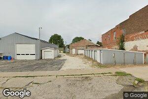 211 S Main St, Abingdon, IL 61410
