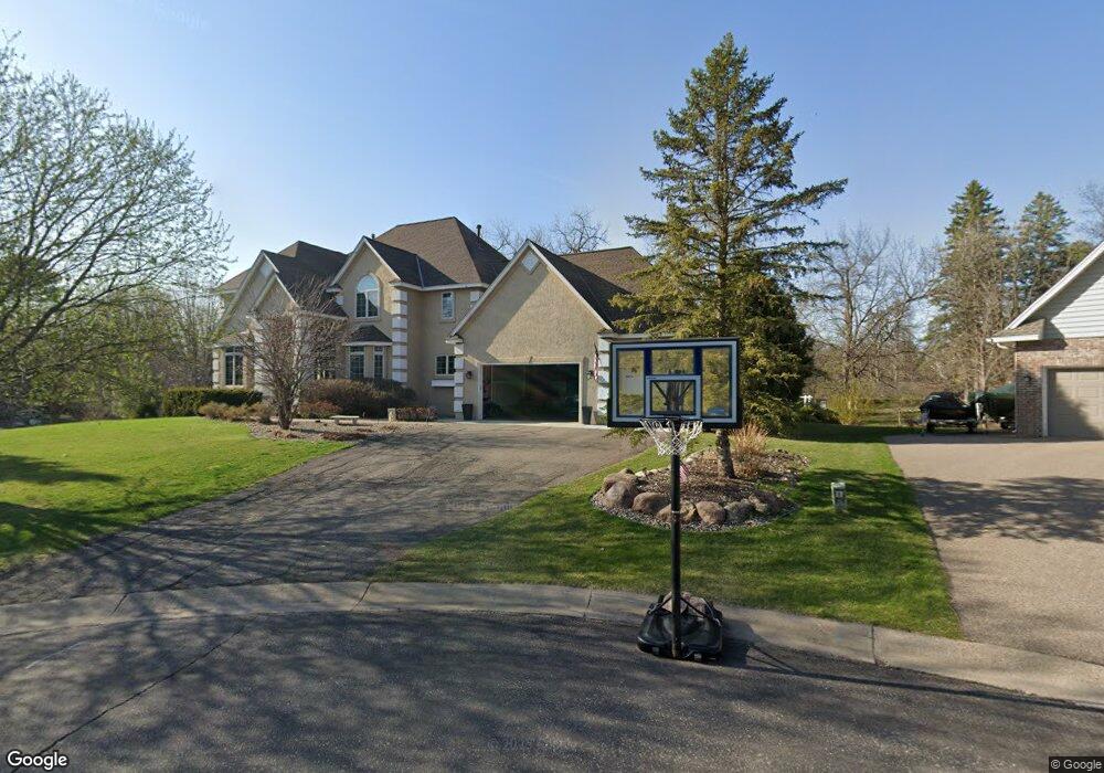 5755 5755 Smithtown Way, Shorewood, MN 55331 - photo 1