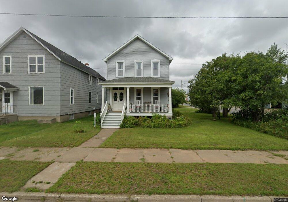 1817 12th St, Menominee, MI 49858 - photo 1