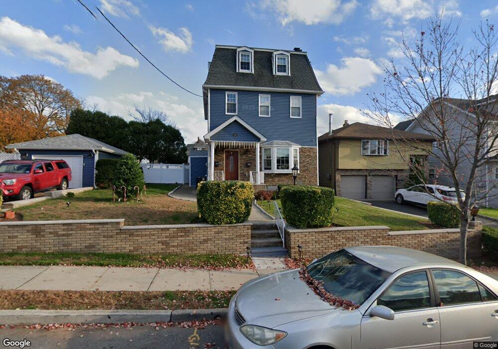 545 3rd St, Carlstadt, NJ 07072 - photo 1