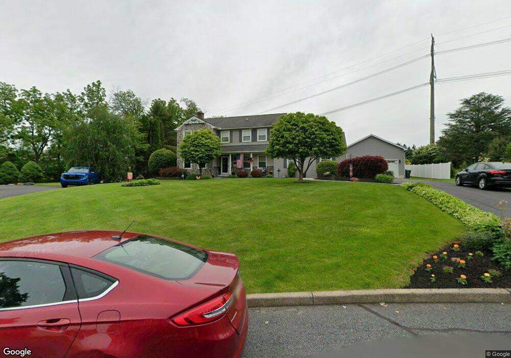 22 High Saddle Ln, Allentown, PA 18104 - photo 1