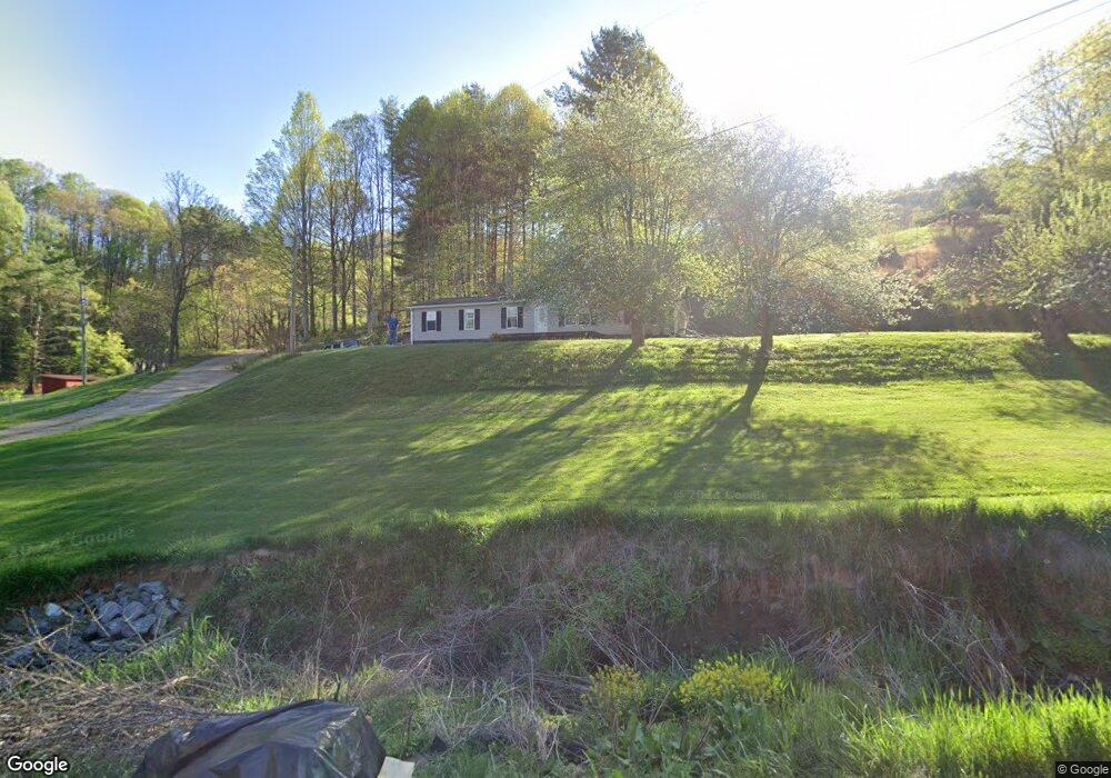 410 English Branch Rd, Burnsville, NC 28714 - photo 1