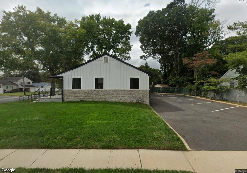 176 Monmouth Rd, Oakhurst, NJ 07755 - photo 1