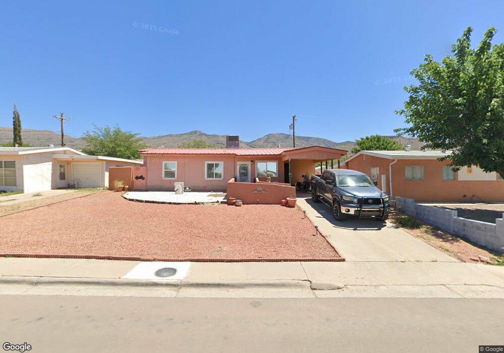 1006 Hendrix Ave, Alamogordo, NM 88310 - photo 1