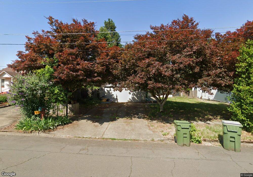 1024 Charles St, Newberg, OR 97132 - photo 1