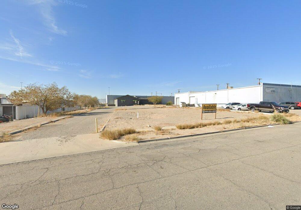 1137 Barranca Dr, El Paso, TX 79935 - photo 1