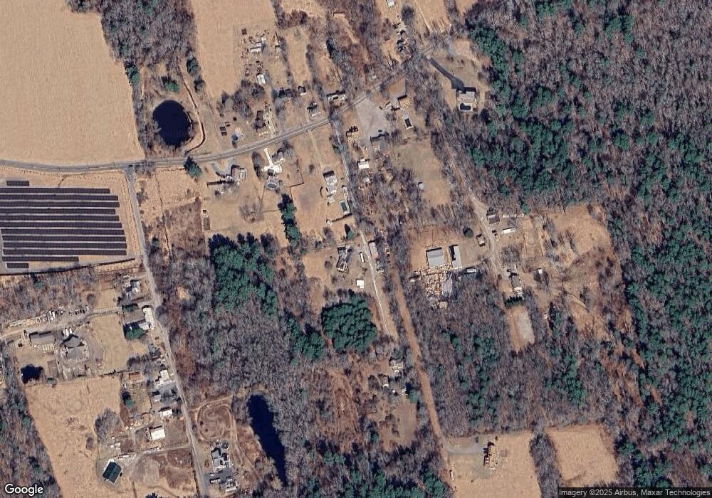 232 Robinson Rd, Acushnet, MA 02743 - photo 1