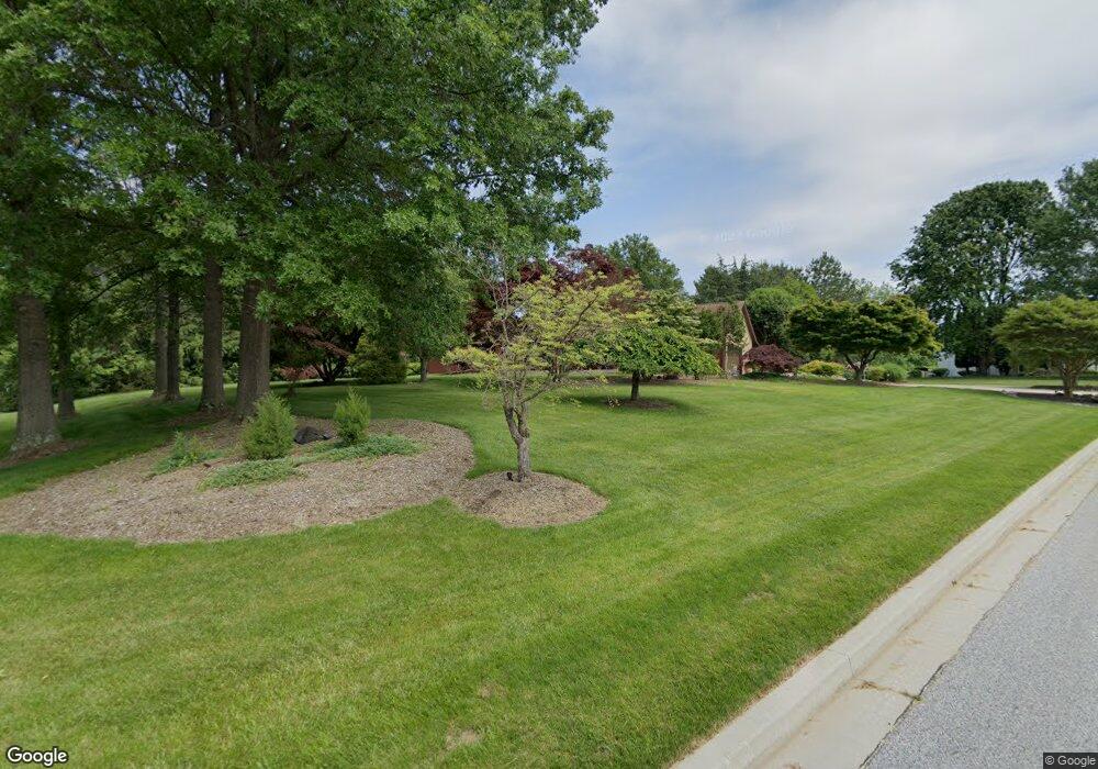 2311 Crestnoll Rd, Reisterstown, MD 21136 - photo 1