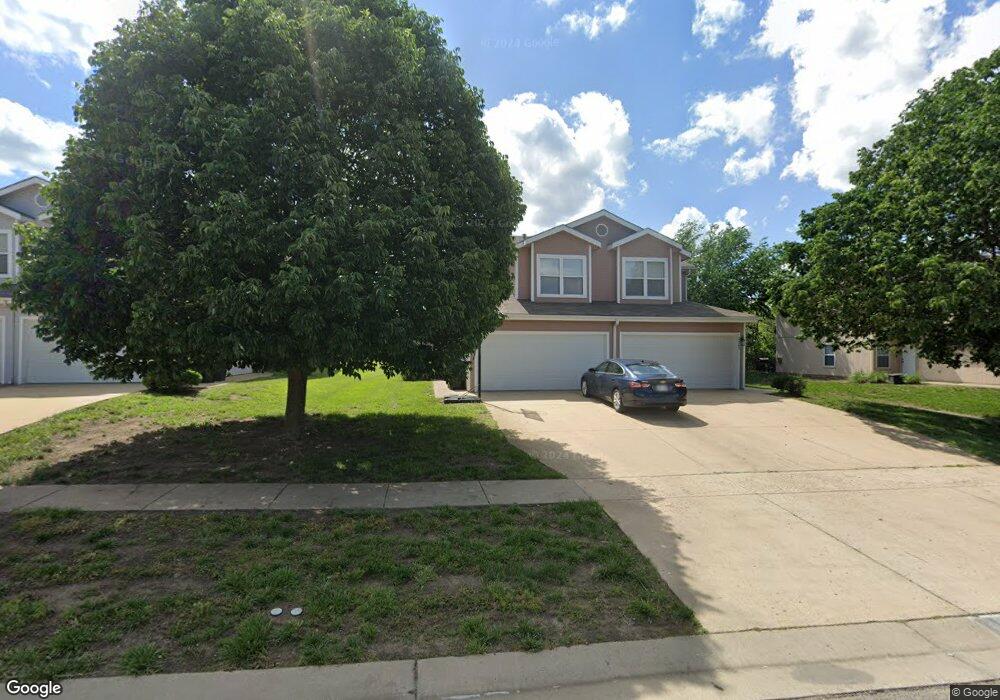 2267 SW Romar Rd, Topeka, KS 66614 - photo 1