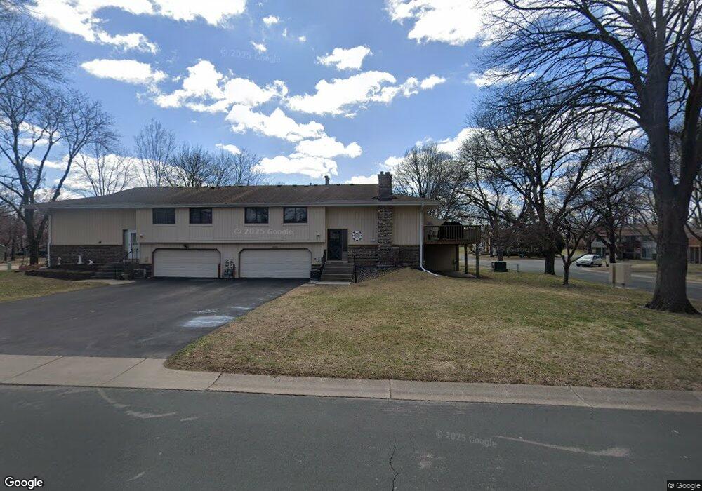 6586 Ives Ln N, Maple Grove, MN 55369 - photo 1