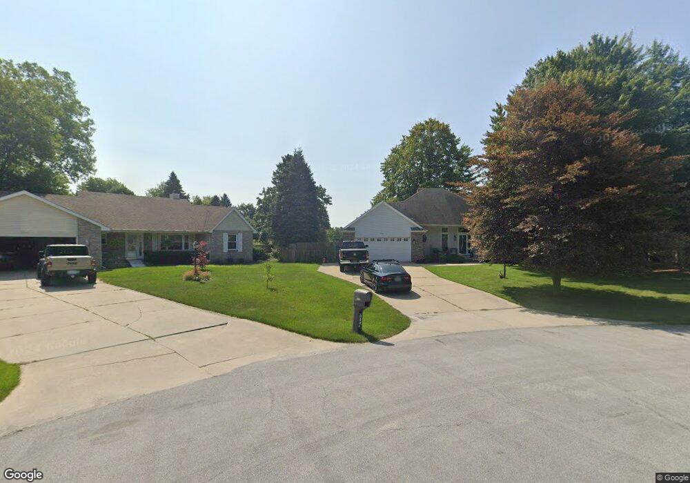 3291 Richards Dr, Port Huron, MI 48060 - photo 1