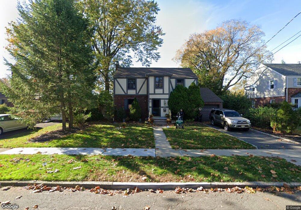 411 Mercer Ave, River Edge, NJ 07661 - photo 1