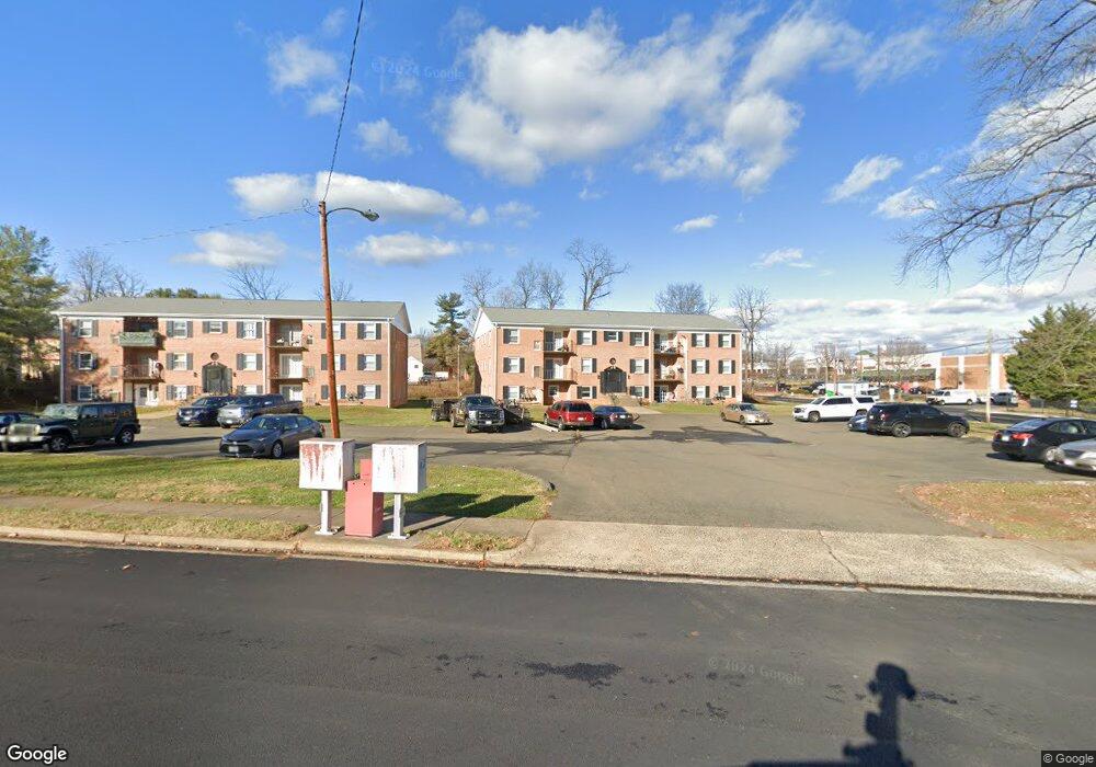 394 Jackson St unit 105, Warrenton, VA 20186 - photo 1