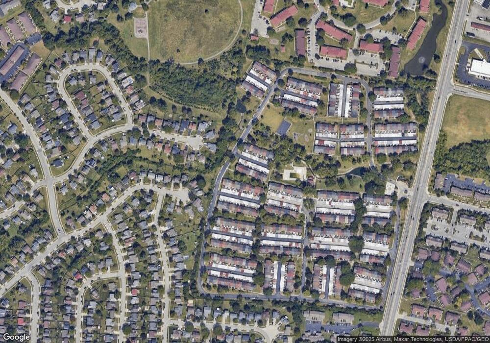 498 Pamlico St, Columbus, OH 43228 - photo 1