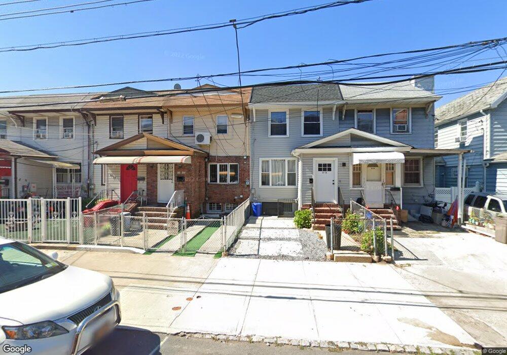 9730 108th St, South Richmond Hill, NY 11419 - photo 1