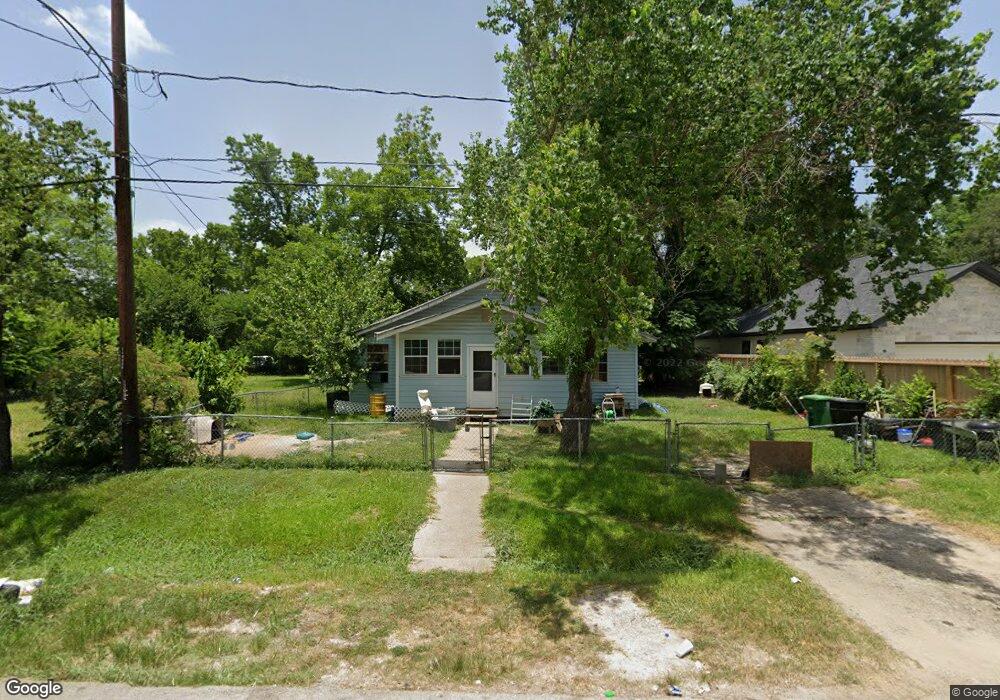 926 Marcolin St, Houston, TX 77088 - photo 1