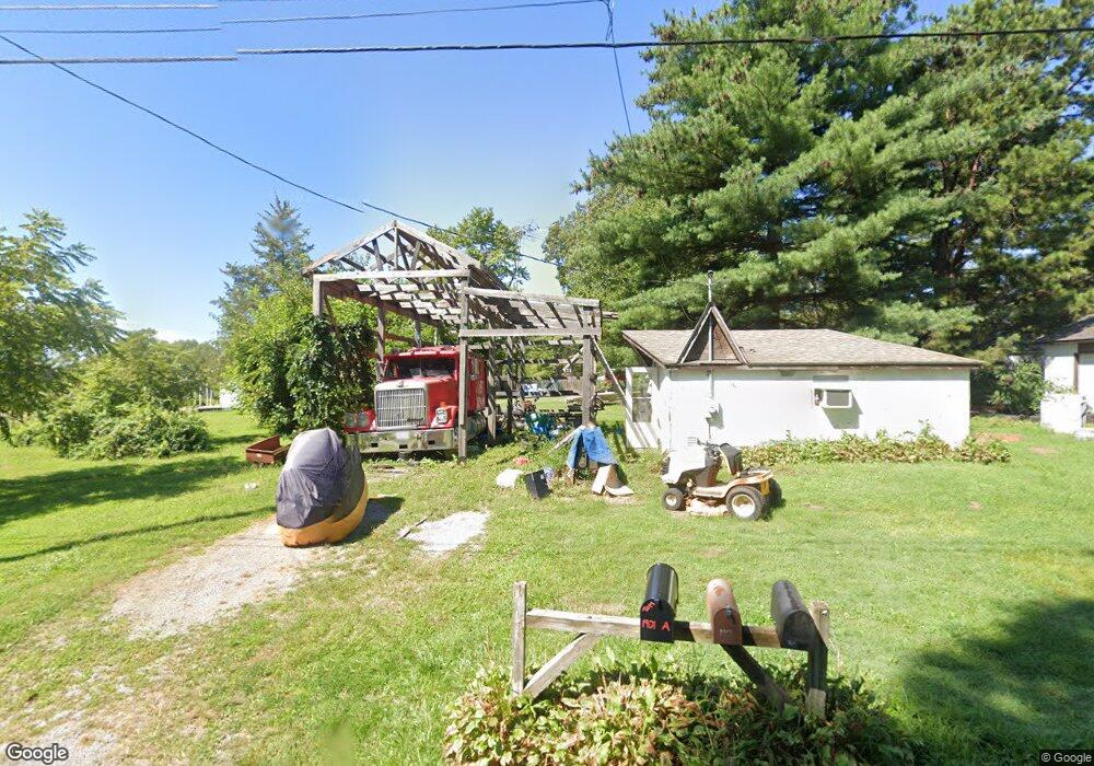 1901A W Poplar St, Harrisburg, IL 62946 - photo 1