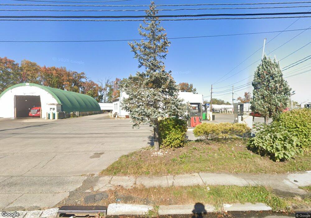 2540 Randolph Ave, Woodbridge Township, NJ 07001 - photo 1