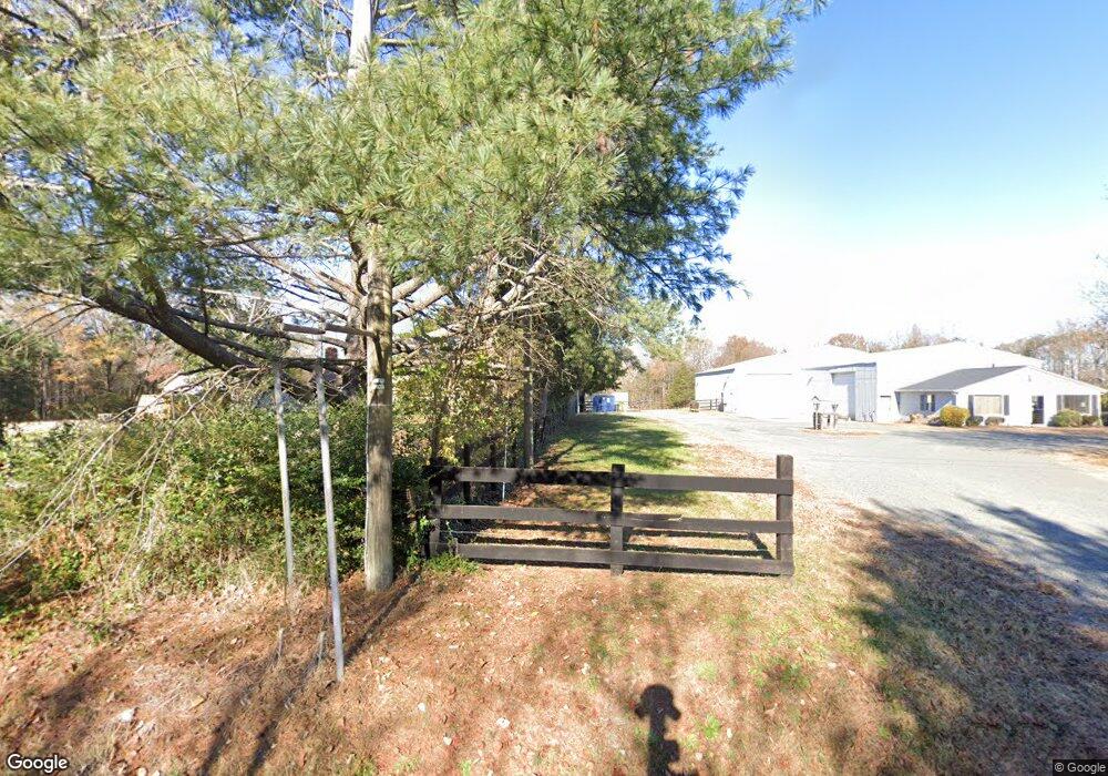 23245 Hubbards Rd, Remington, VA 22734 - photo 1