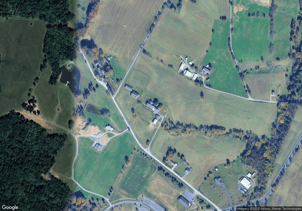 2909 Conococheague Ln, Greencastle, PA 17225 - photo 1