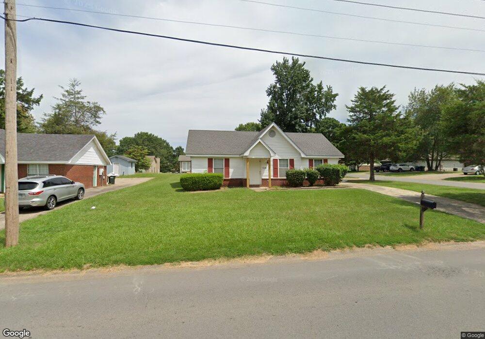2402 Tyler St, Conway, AR 72034 - photo 1