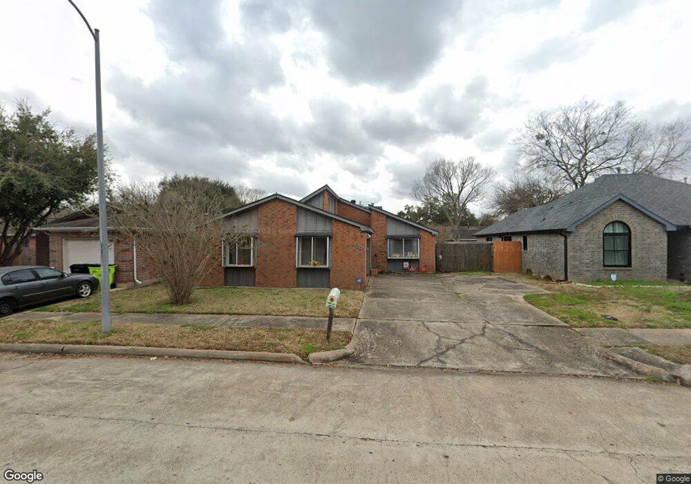 1200 Wilson Dr, Rosenberg, TX 77471 - photo 1