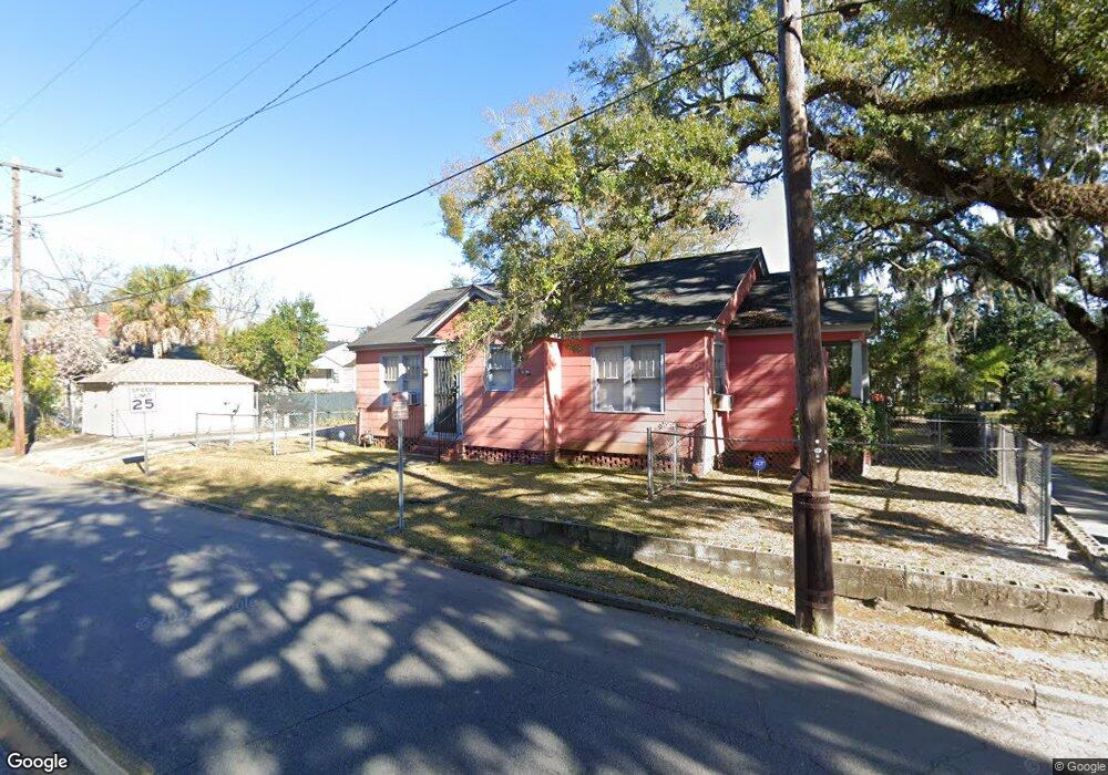902 E 37th St, Savannah, GA 31401 - photo 1
