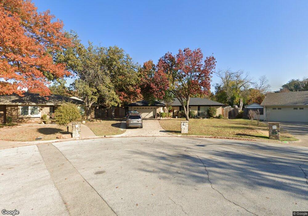 316 Fairhaven Ct, Hurst, TX 76054 - photo 1