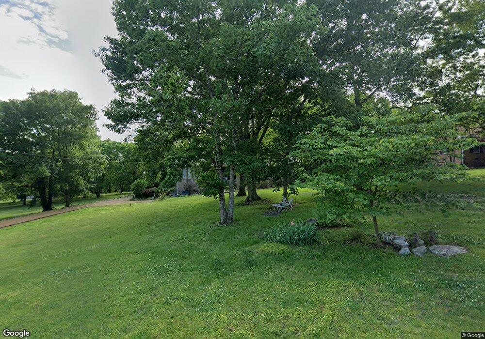 305 Ledgeview Dr, Shelbyville, TN 37160 - photo 1