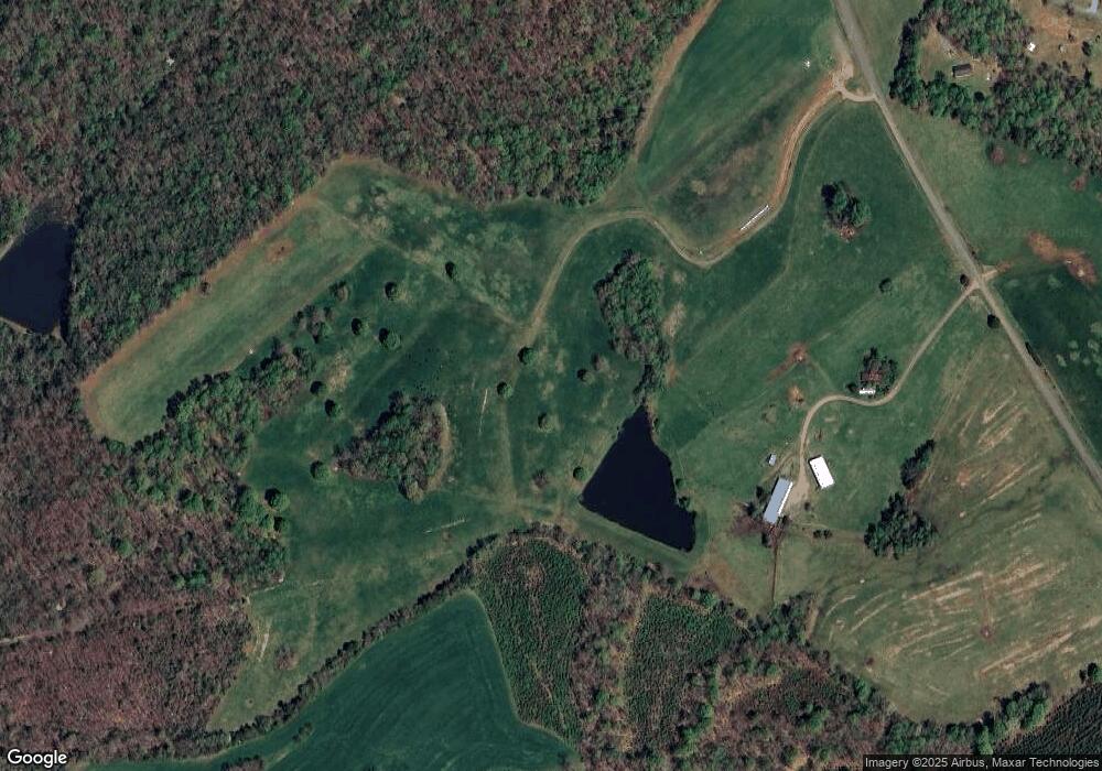 3606 County Line Rd, Kents Store, VA 23084 - photo 1