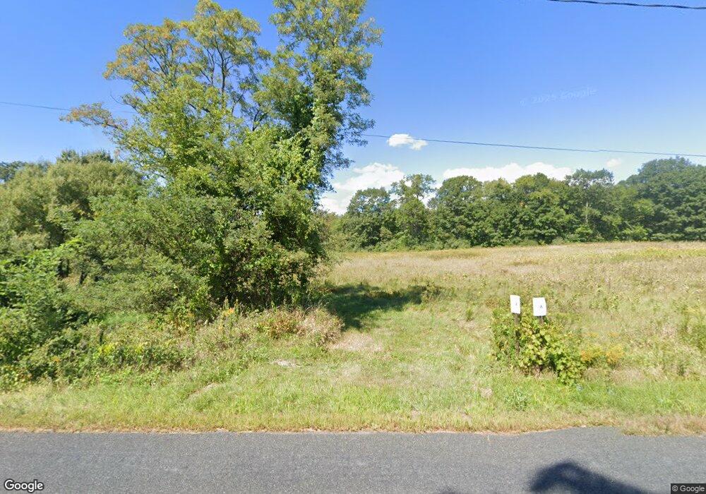 76 S Maple St, Hadley, MA 01035 - photo 1