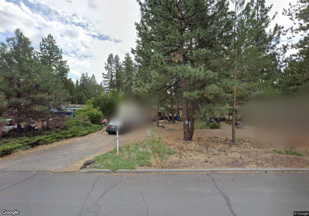 61124 Chuckanut Dr, Bend, OR 97702 - photo 1