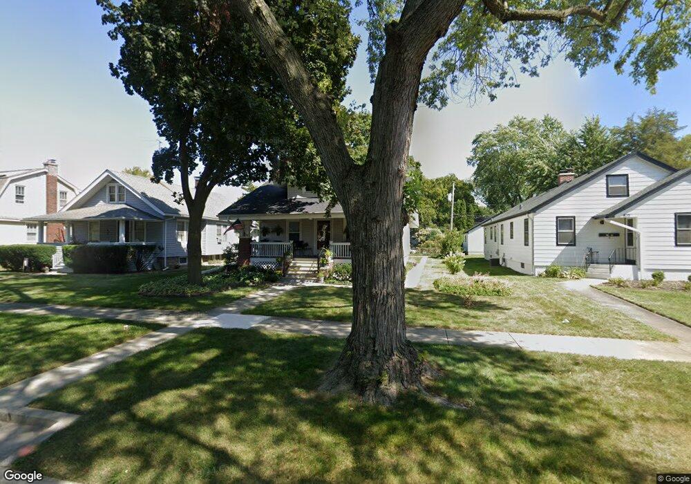 816 N Center St, Naperville, IL 60563 - photo 1