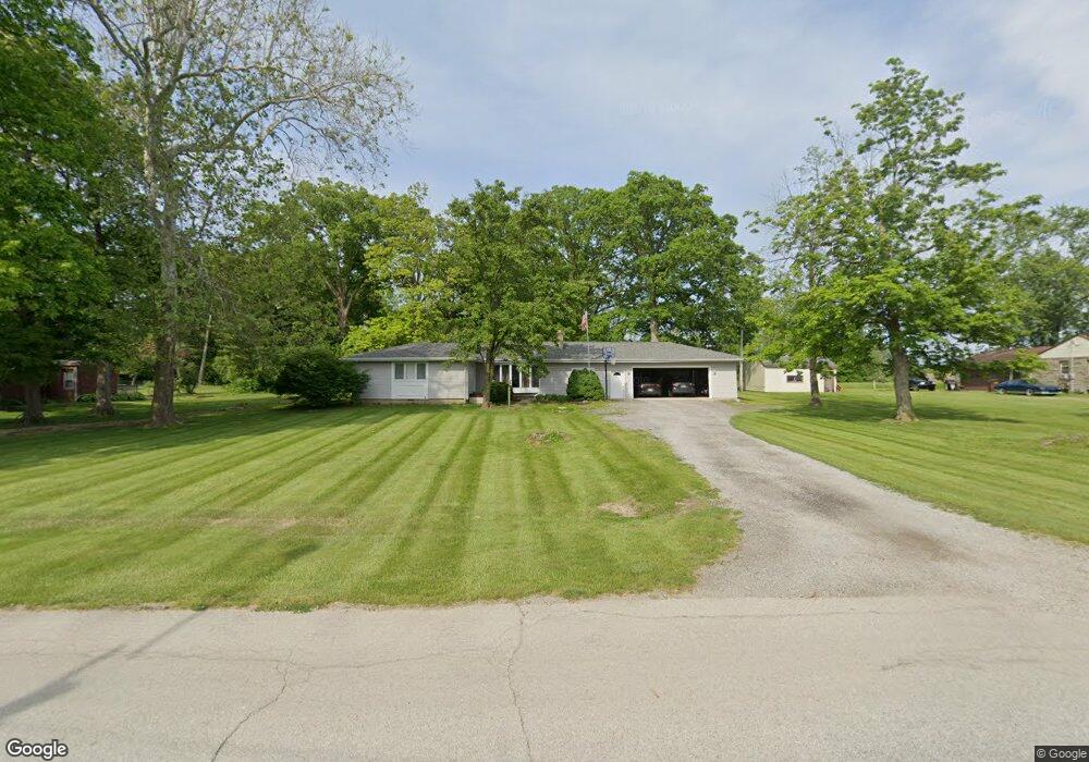 323 Elm Grove Rd, Bluffton, IN 46714 - photo 1