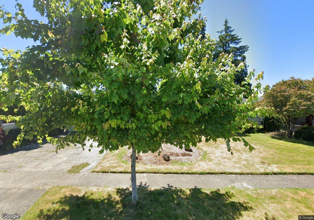 2911 Maple St, Longview, WA 98632 - photo 1